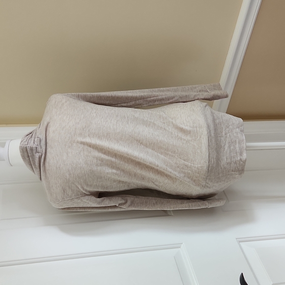 Cardigan - Picture 2 of 2